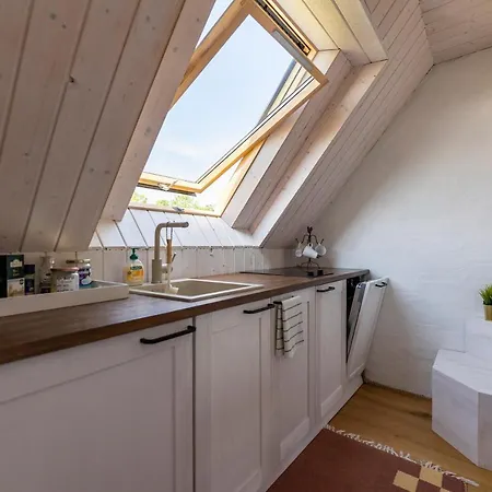 Huusi Pensjonat Hellamaa (Hiiumaa)