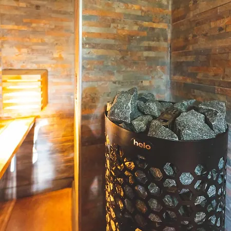 Huusi 4* Hellamaa (Hiiumaa)