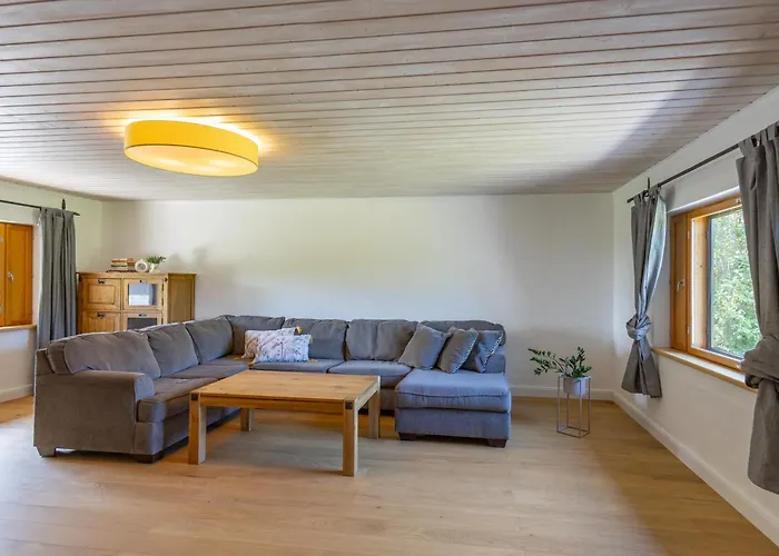 Guest house Huusi 4*